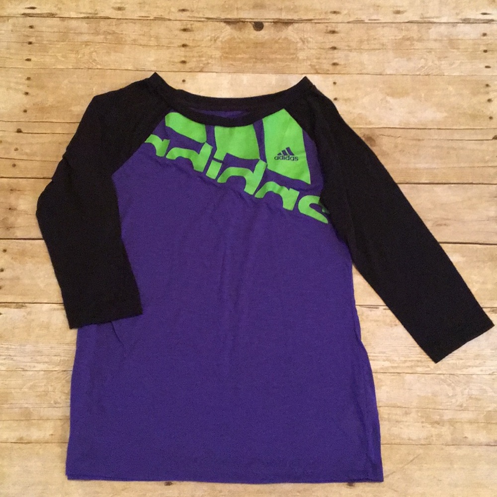 Adidas Women’s 3/4 sleeve T-shirt Sz Medium